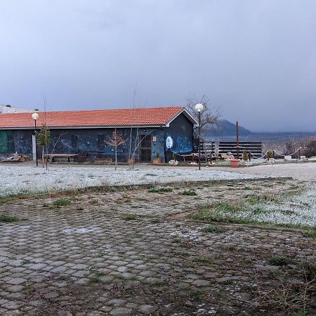 Rifugio Silone Pescina Exterior foto